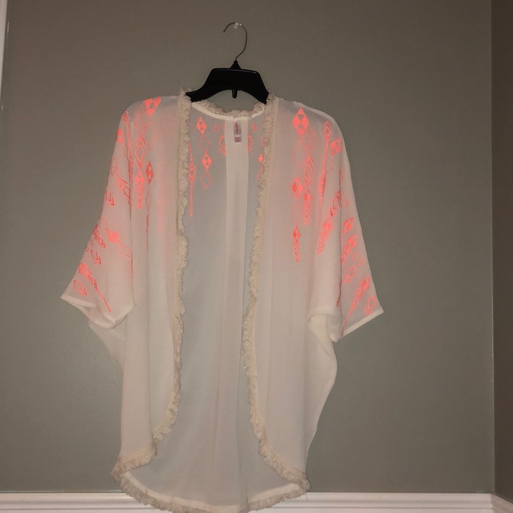Super Cute Boho style Kimono!
